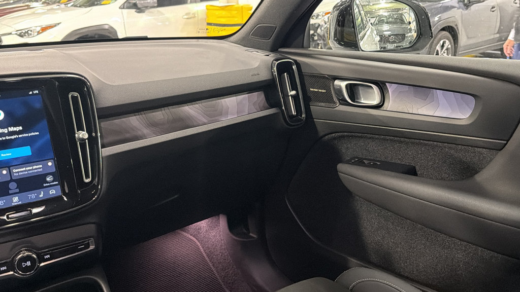 Certified 2023 Volvo C40 P8 Recharge Ultimate AWD/4WD image 24