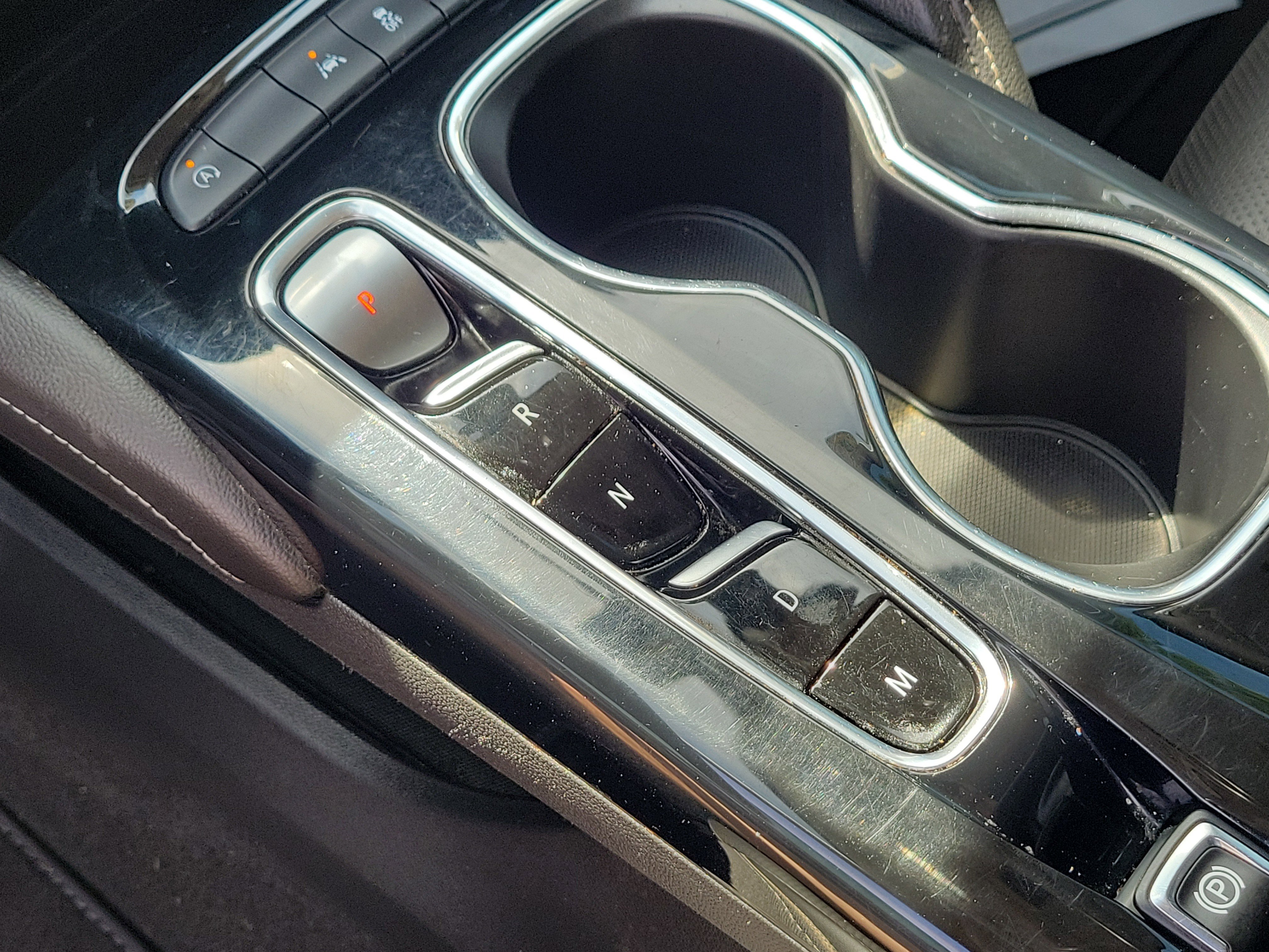 Used 2023 Buick Envision Essence FWD image 29