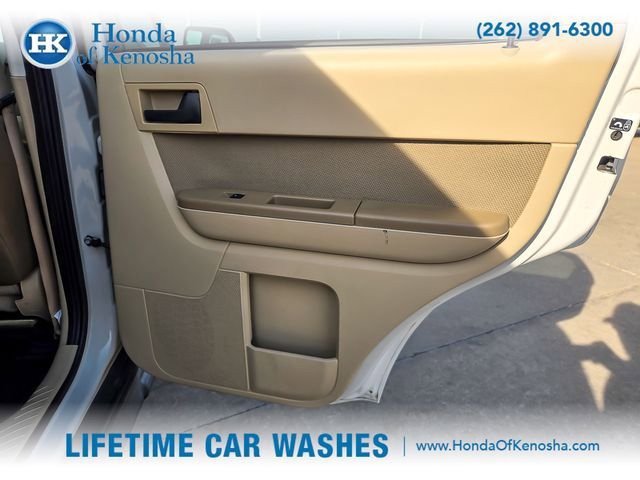 Used 2009 Ford Escape XLT image 18