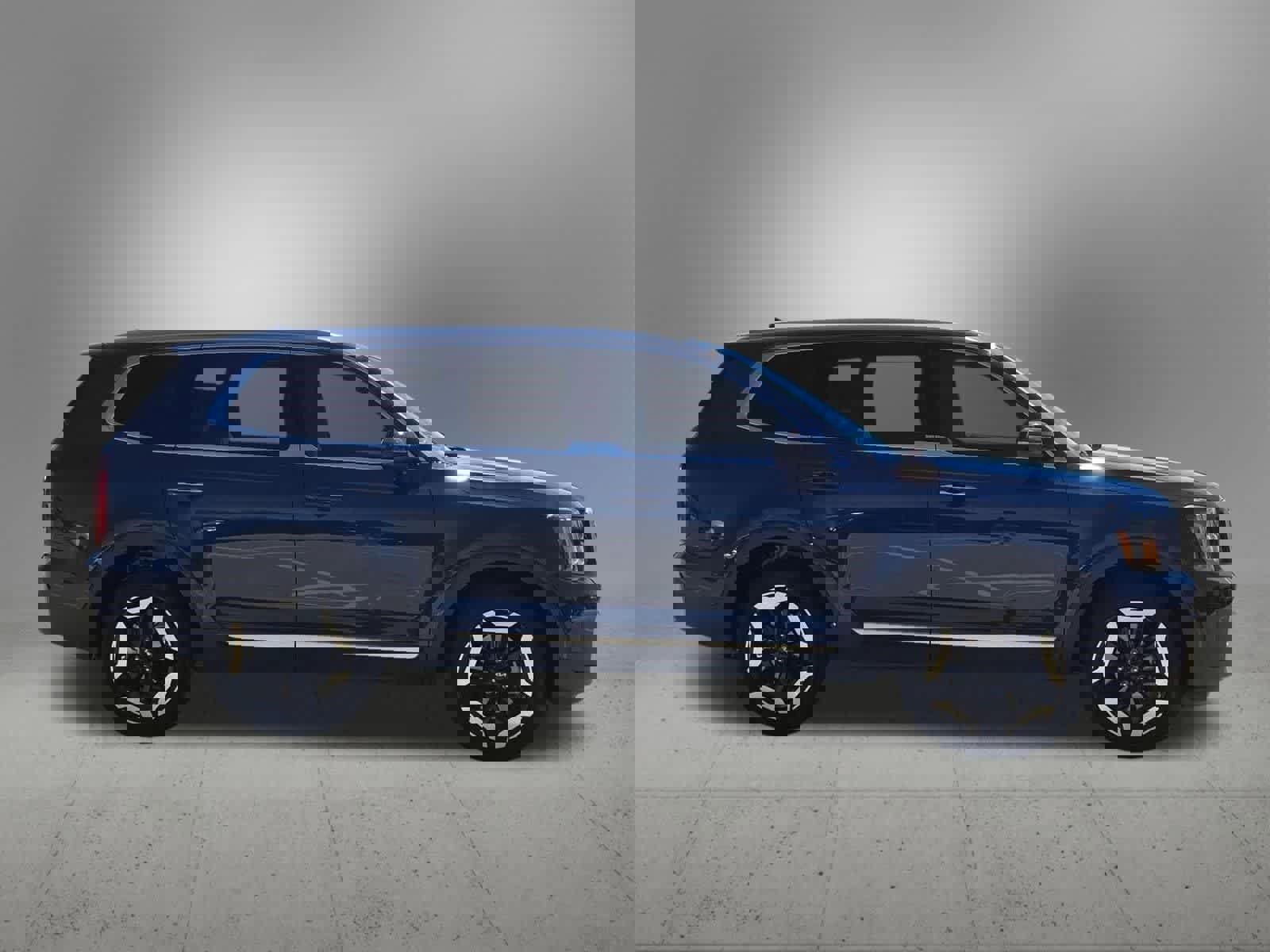 Used 2024 Kia Telluride S w/ S Sunroof Package image 7