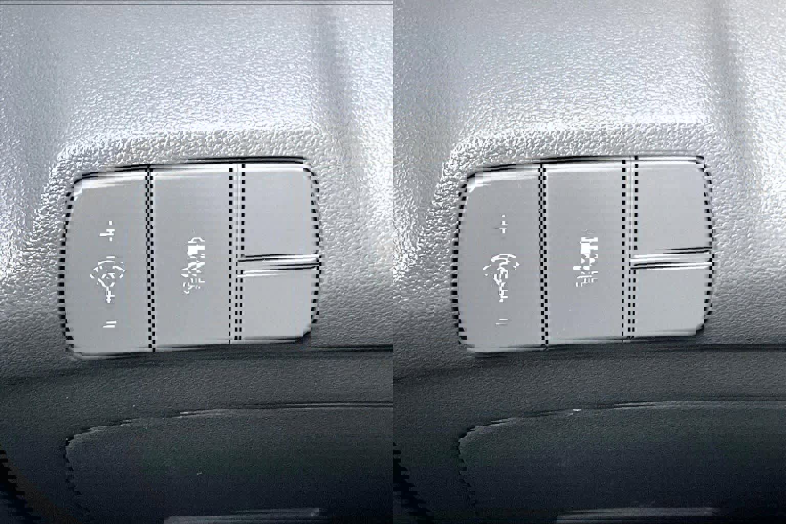 Used 2024 Hyundai Elantra SEL w/ Convenience Package image 35