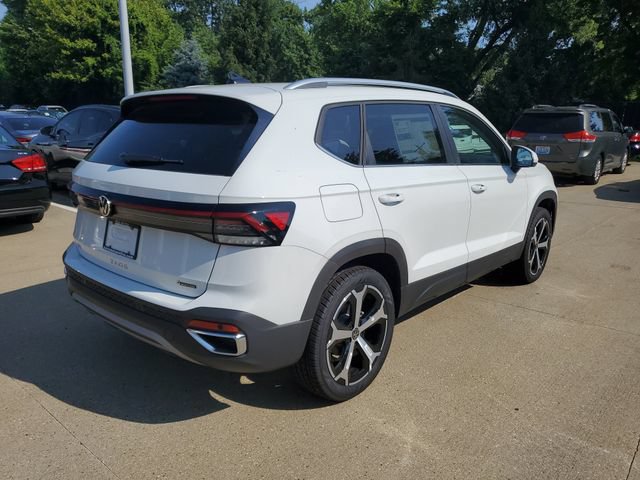 New 2026 Volkswagen Taos SEL AWD/4WD image 4