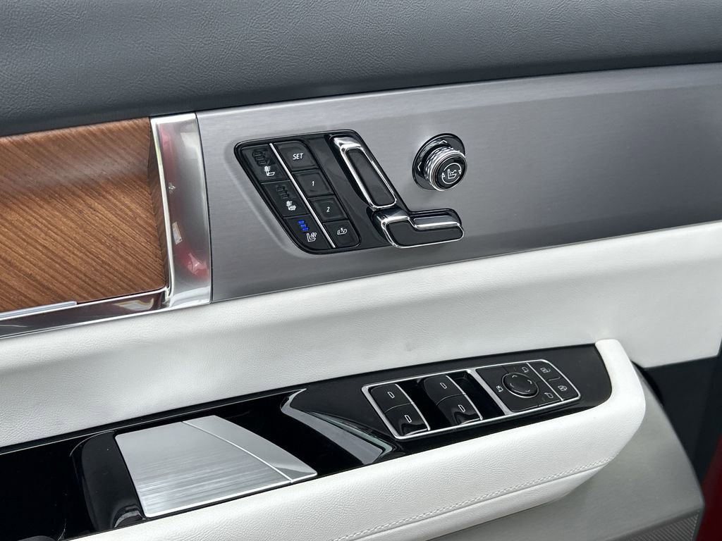 New 2026 Cadillac Vistiq Sport image 19