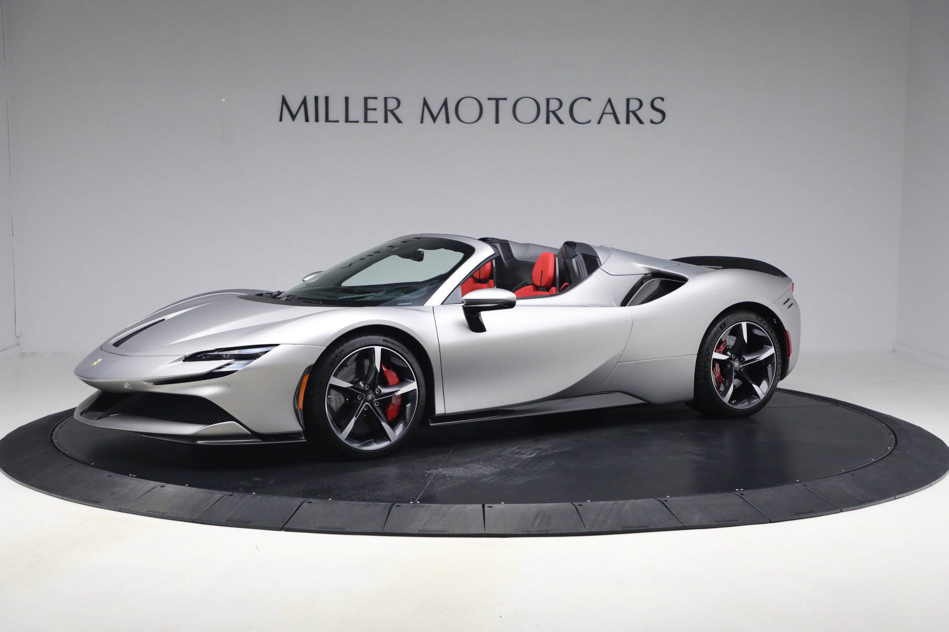 Certified 2023 Ferrari SF90 Spider AWD/4WD image 3