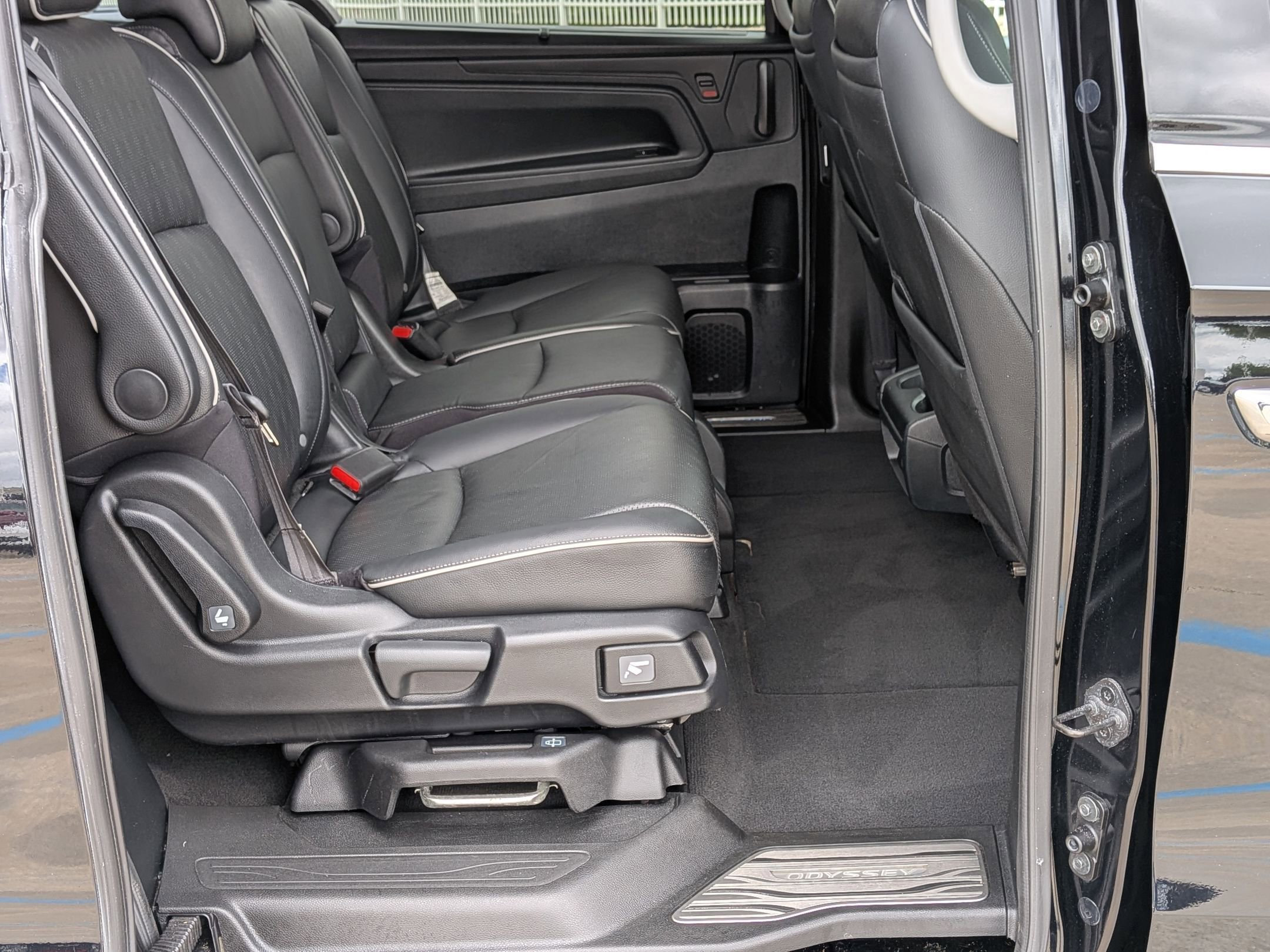 Certified 2023 Honda Odyssey Elite image 32