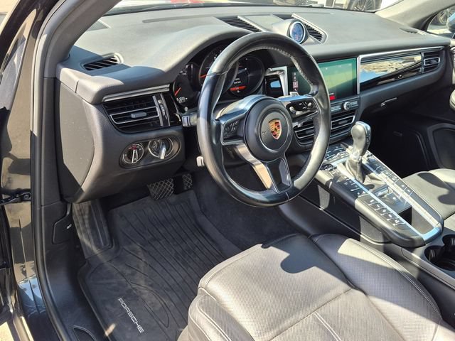 Used 2019 Porsche Macan AWD/4WD image 13