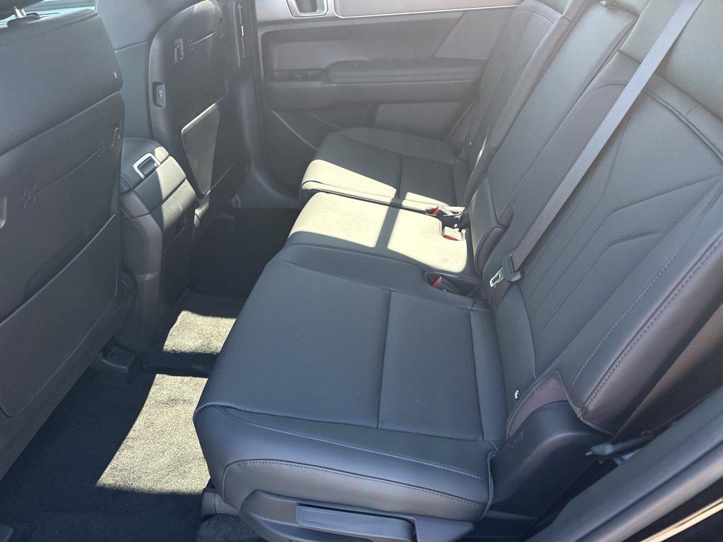 New 2025 Hyundai Santa Fe SEL image 16