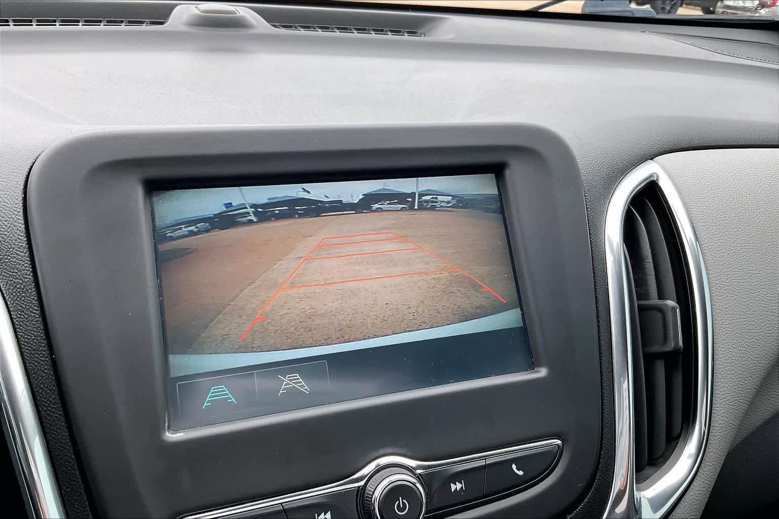Used 2018 Chevrolet Equinox LT FWD image 26