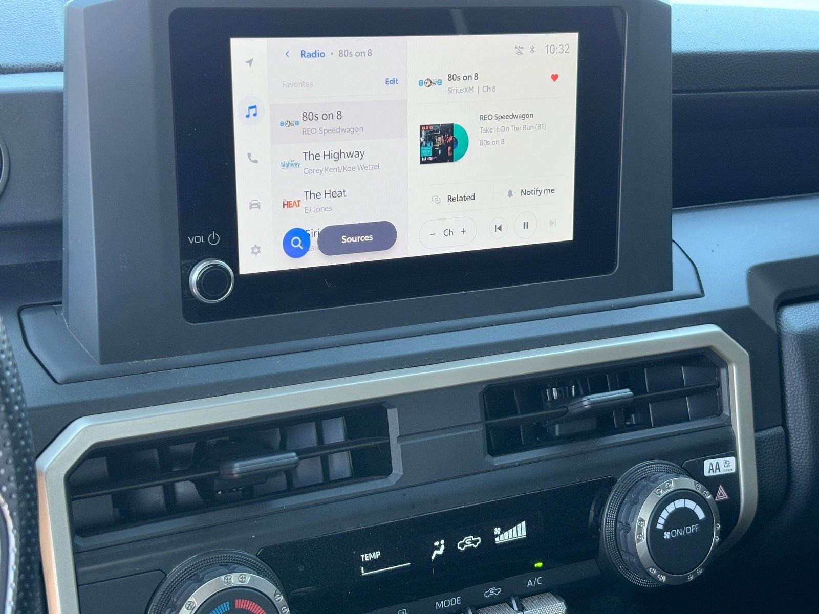 Used 2025 Toyota Tacoma SR image 21