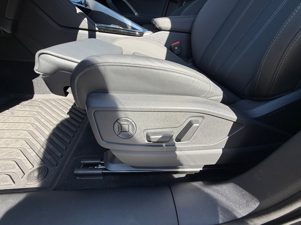 New 2025 Audi Q5 Premium Plus image 30