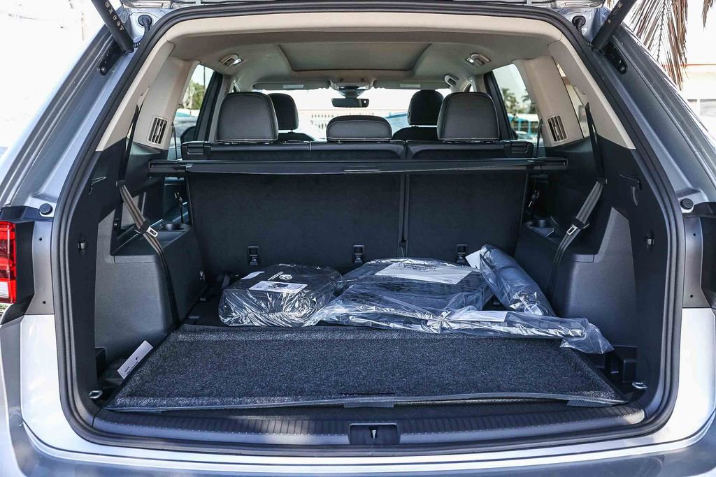 New 2026 Volkswagen Atlas SE image 38