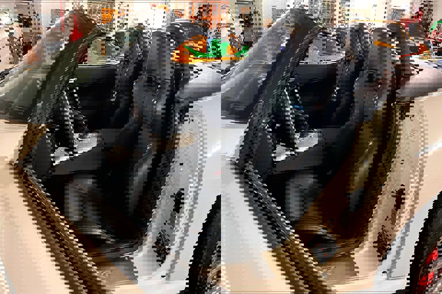 Used 2005 Dodge Viper SRT-10 image 7