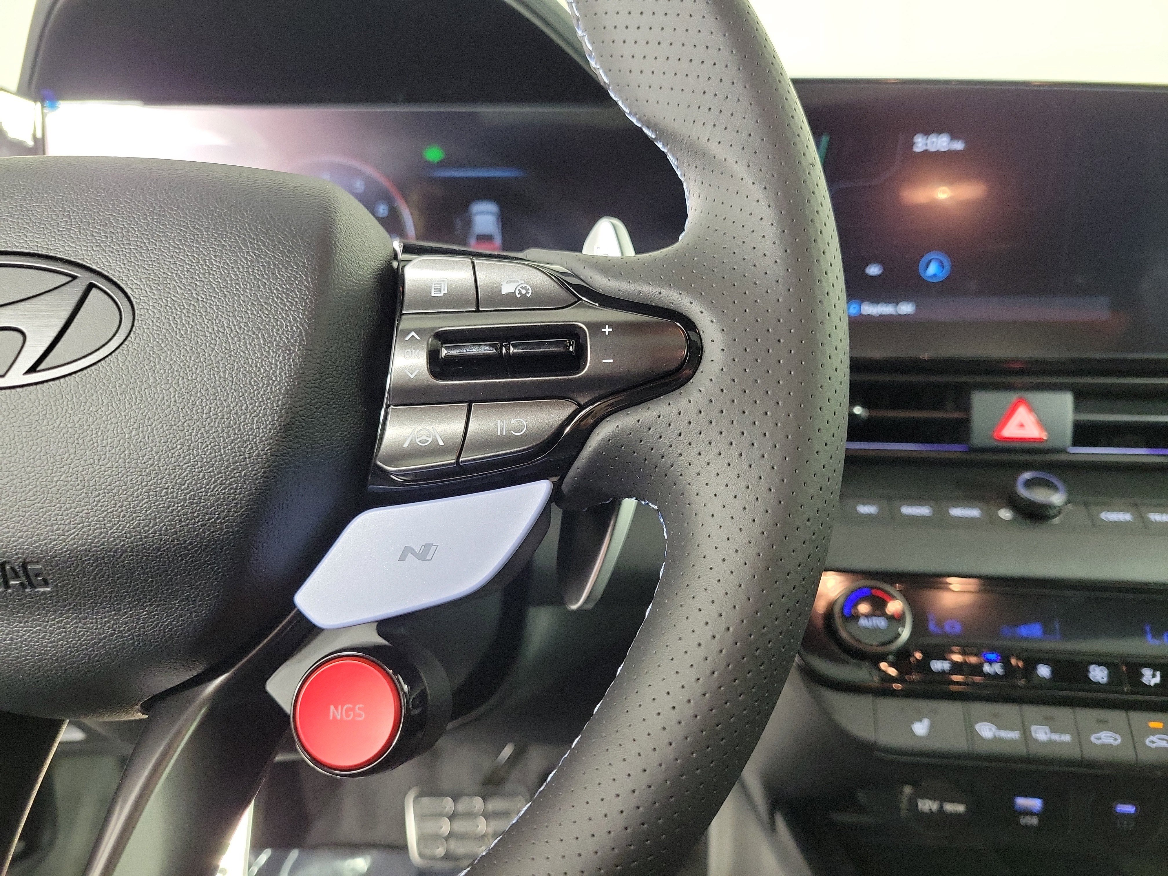 New 2026 Hyundai Elantra N w/ Cargo Package image 20