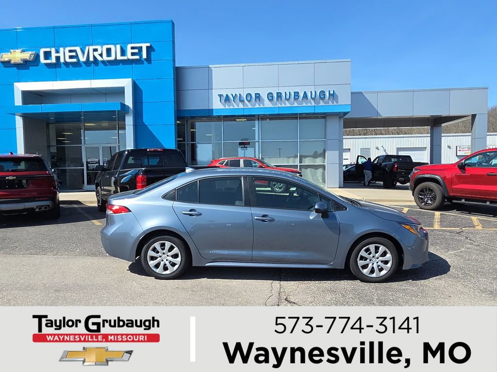 Used 2024 Toyota Corolla LE image 1