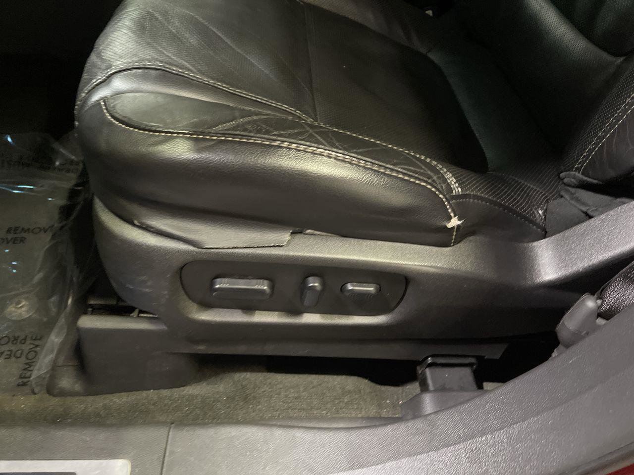 Used 2014 Ford Explorer Sport w/ Equipment Group 401A image 12