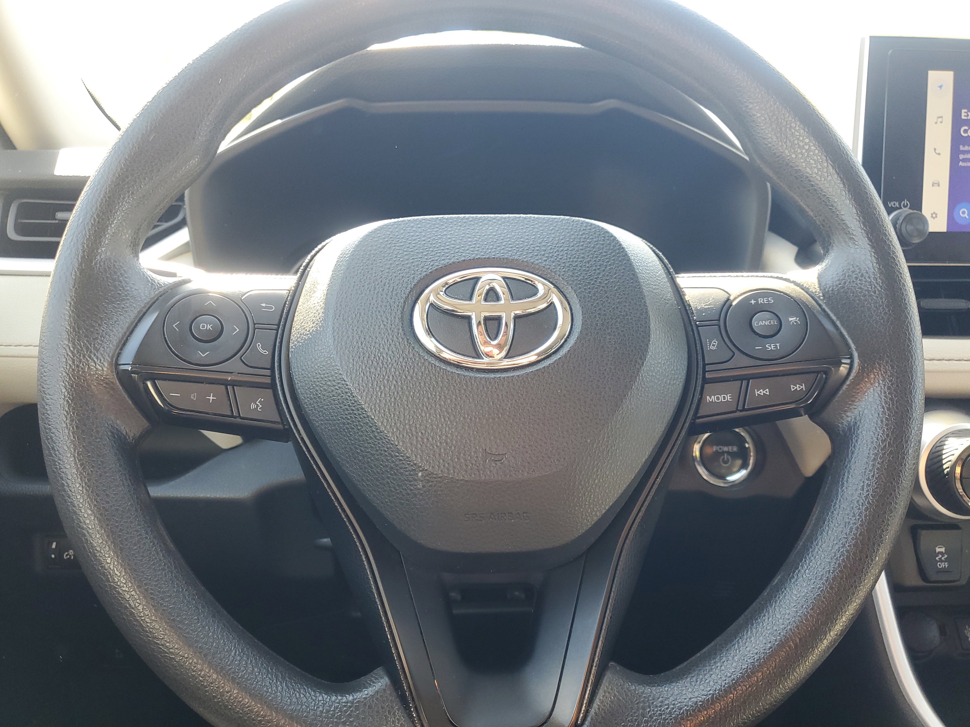Used 2024 Toyota RAV4 XLE image 20