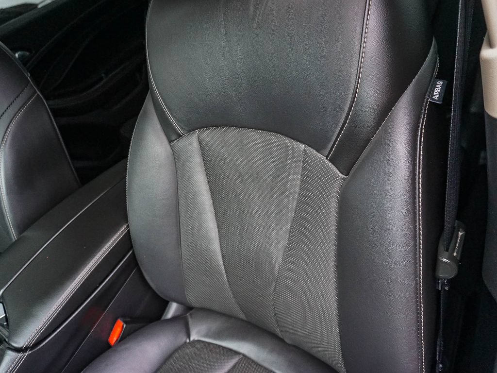 Used 2017 Buick Envision Essence FWD image 21
