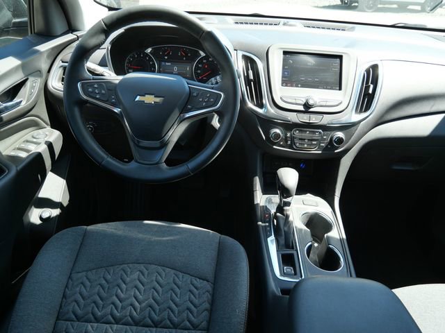 Used 2024 Chevrolet Equinox LT AWD/4WD image 16