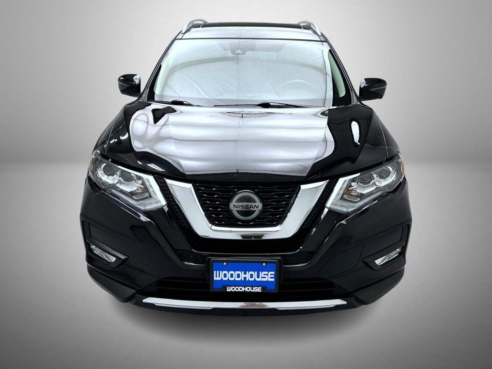 Used 2019 Nissan Rogue SL w/ Premium Package AWD/4WD image 2