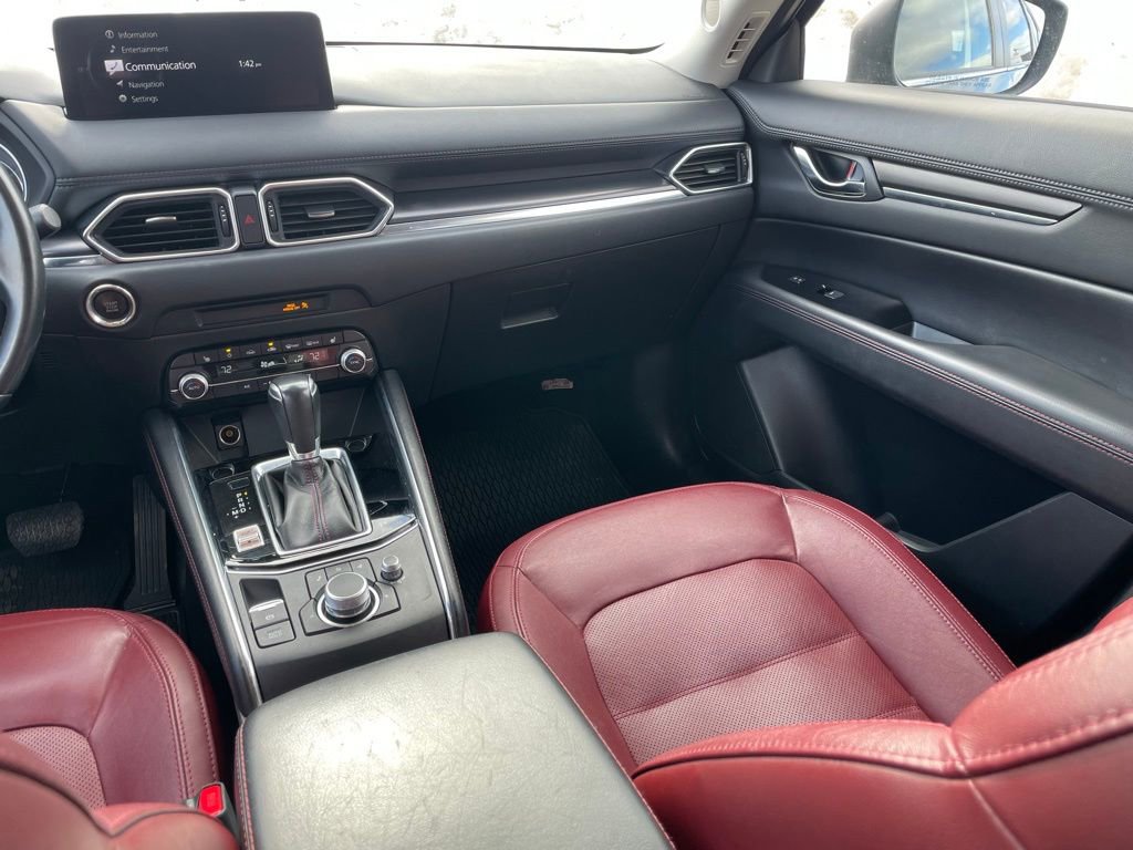 Certified 2022 MAZDA CX-5 Carbon Edition image 10