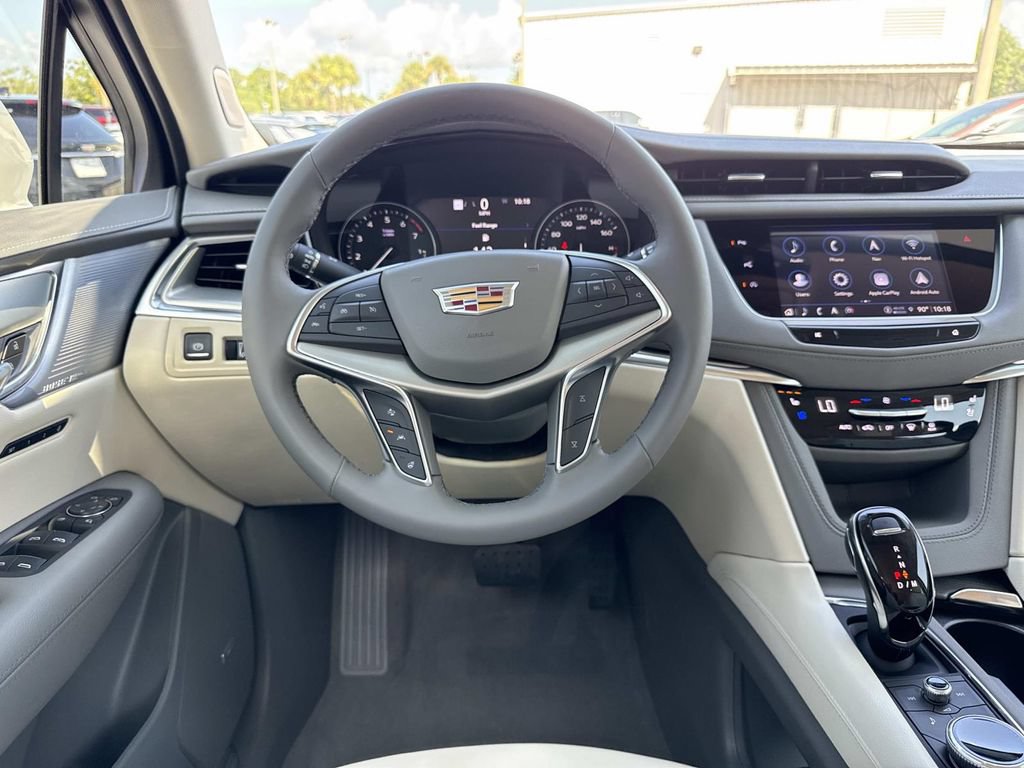 New 2026 Cadillac XT5 Premium Luxury w/ Driver Assist Package FWD image 17