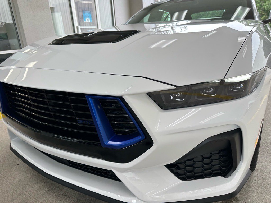 New 2025 Ford Mustang GT RWD image 2