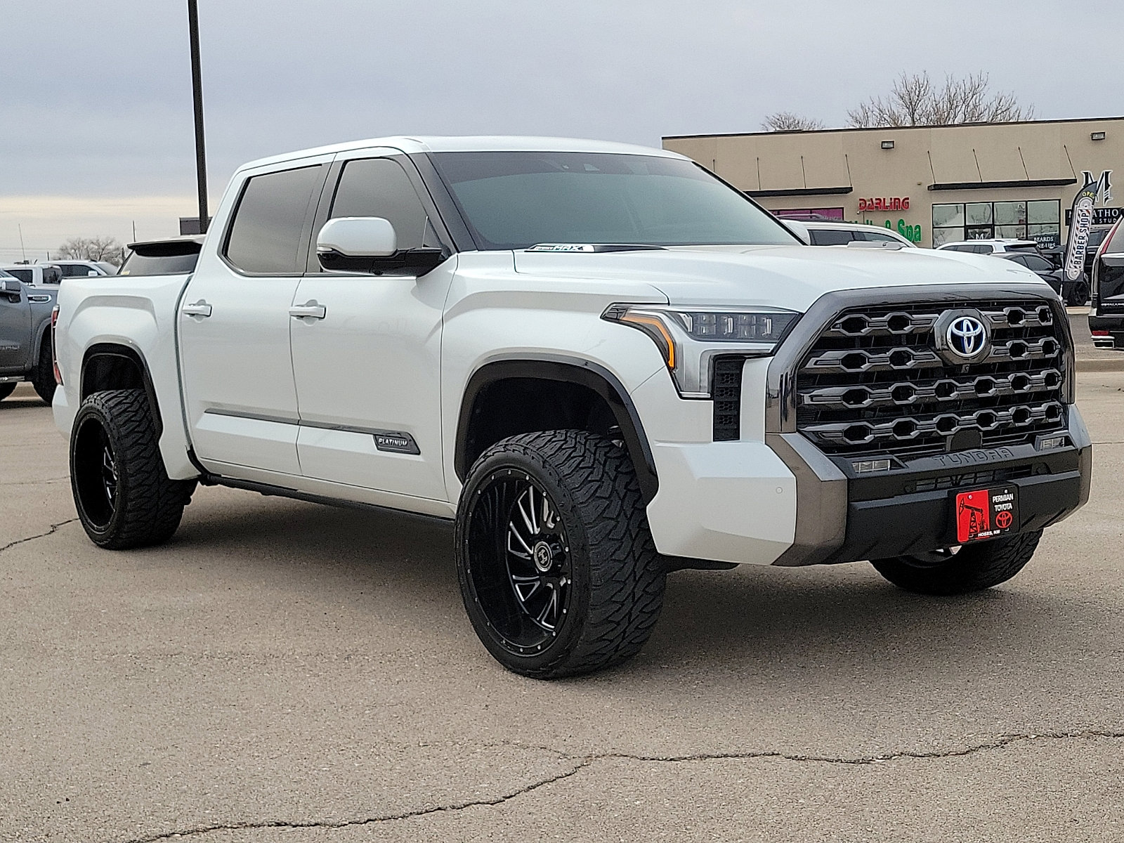 Used 2023 Toyota Tundra Platinum image 6