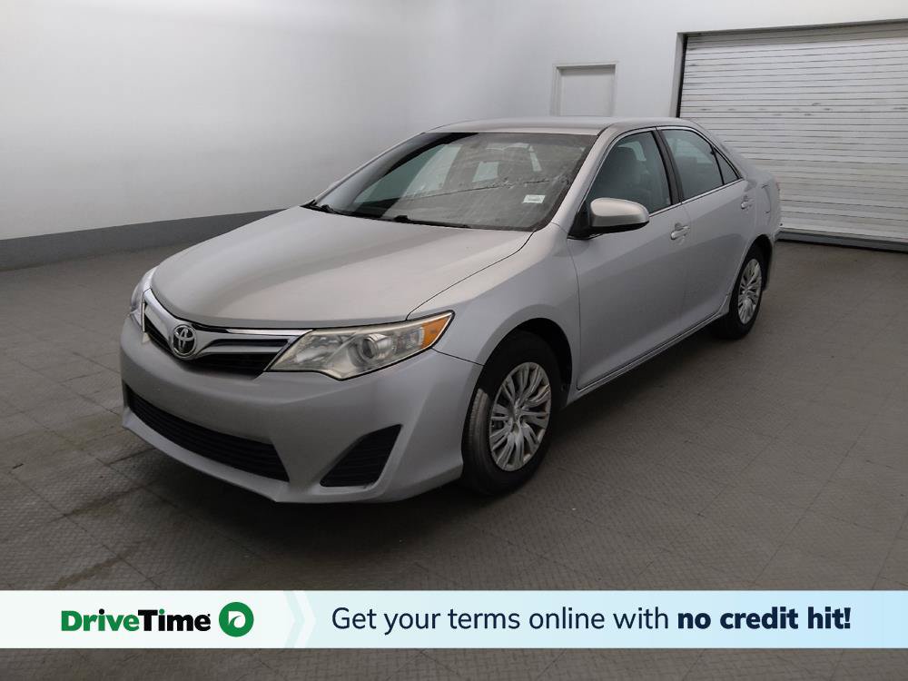 Used 2014 Toyota Camry LE