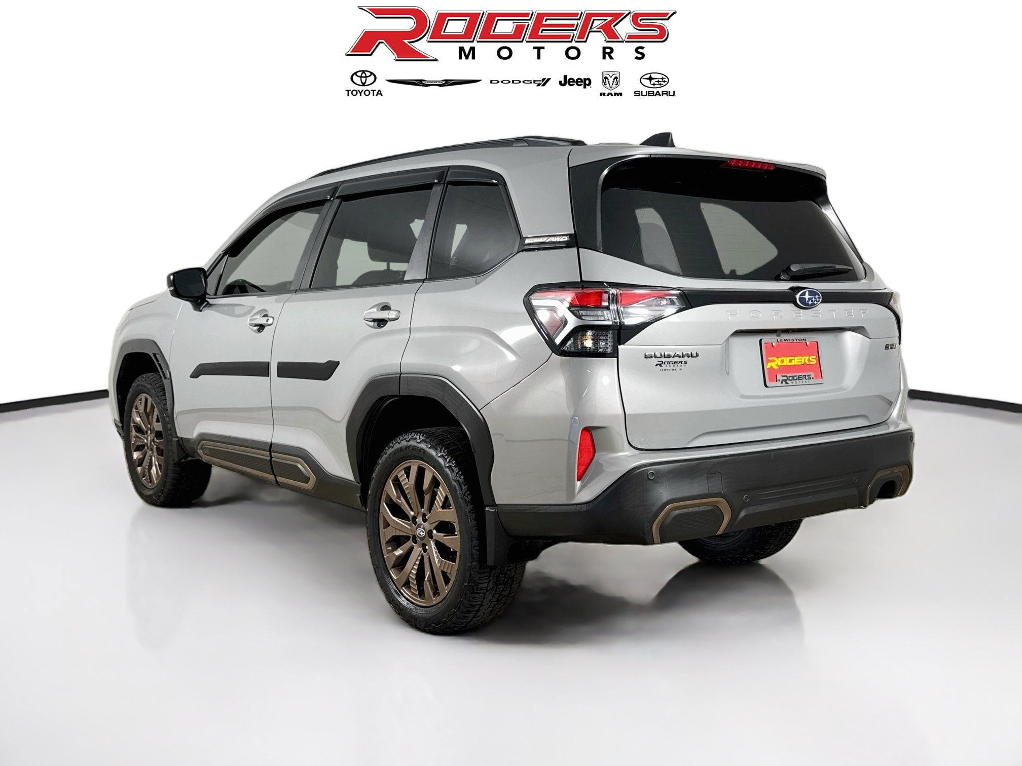 Used 2025 Subaru Forester Sport AWD/4WD image 6