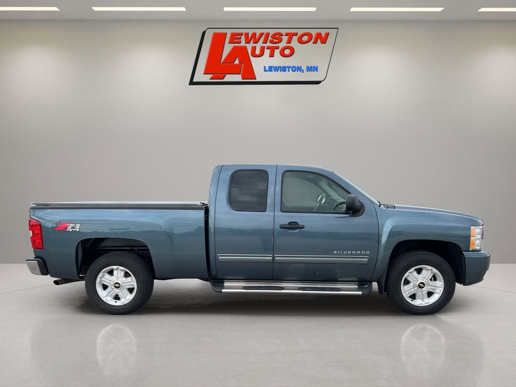 Used 2010 Chevrolet Silverado 1500 LT w/ Power Pack Plus AWD/4WD image 13