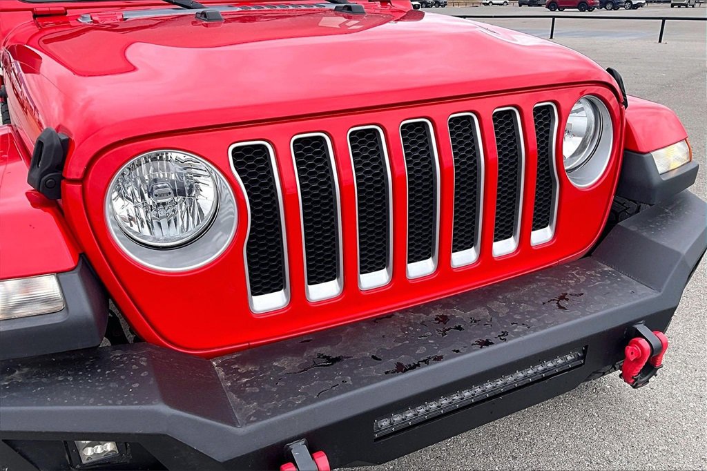Used 2018 Jeep Wrangler Unlimited Sahara image 29