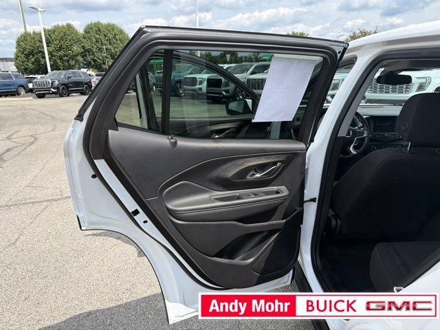 Used 2024 GMC Terrain SLE FWD image 24