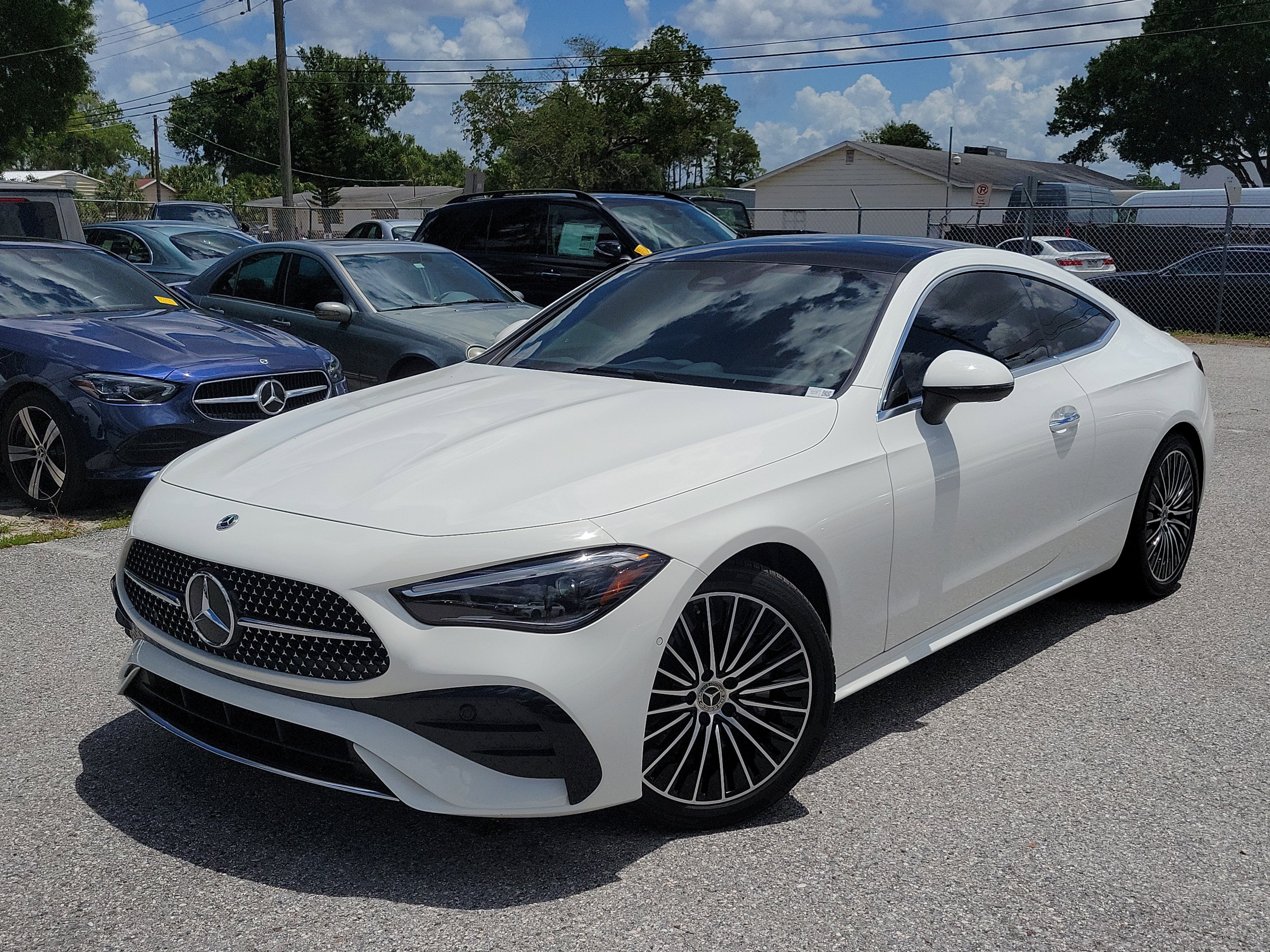 Used 2024 Mercedes-Benz CLE 300 4MATIC Coupe image 1