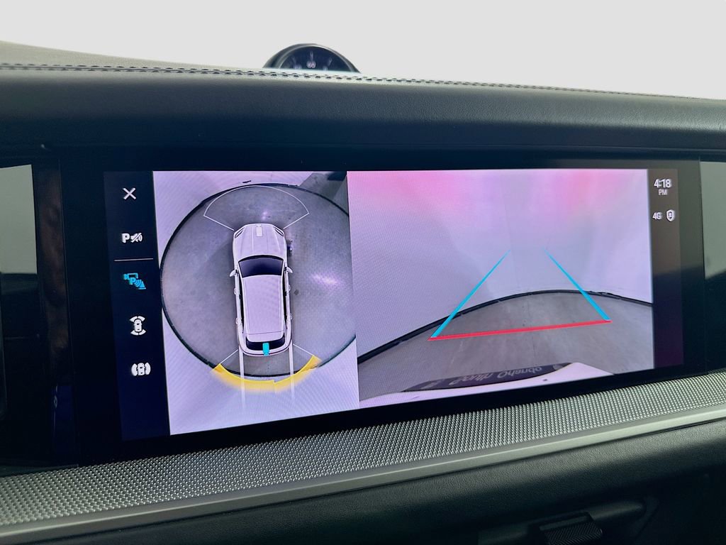 Certified 2024 Porsche Cayenne AWD/4WD image 17