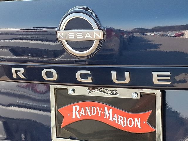 Used 2024 Nissan Rogue SV image 31