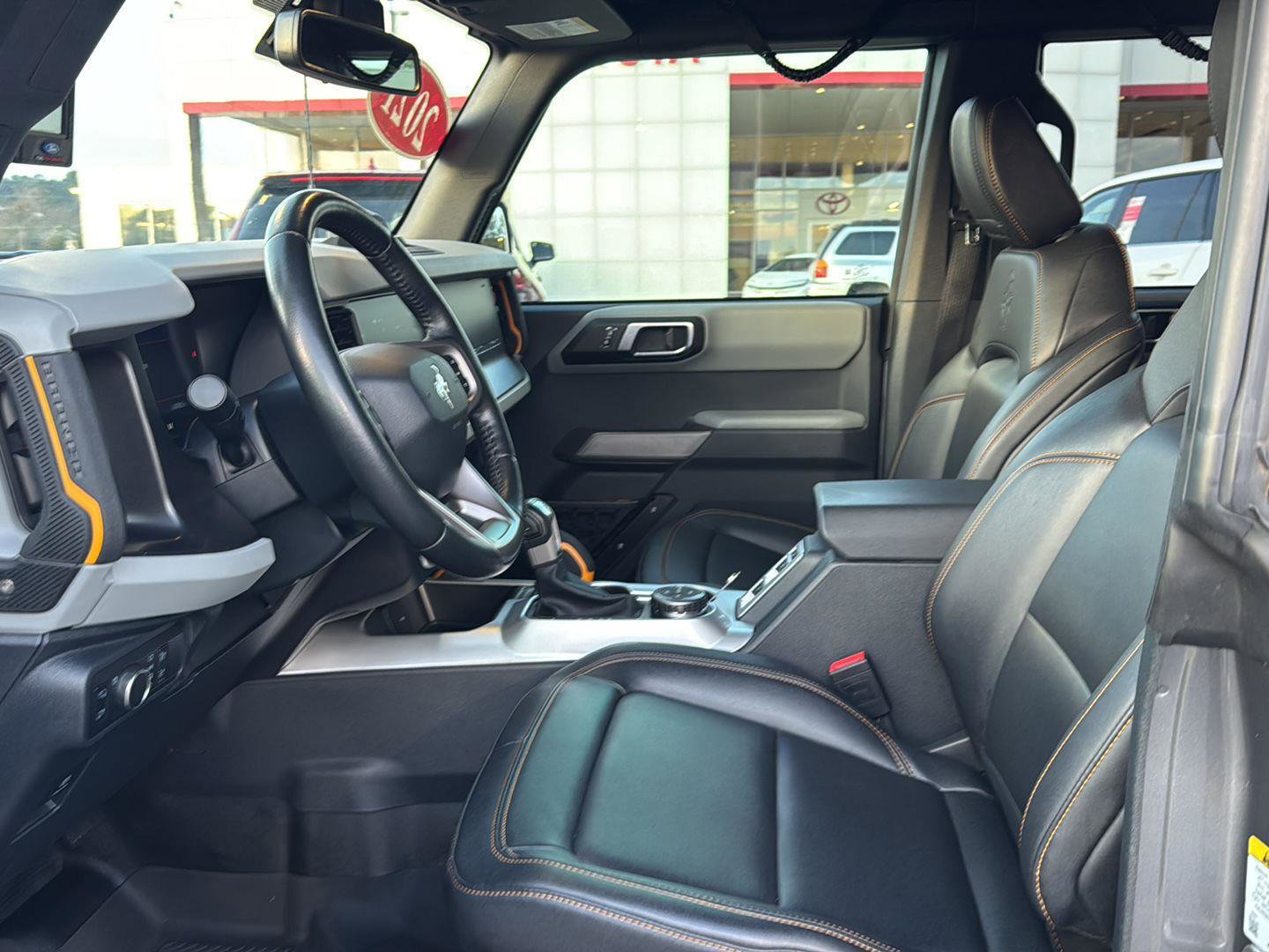 Used 2021 Ford Bronco Badlands image 8