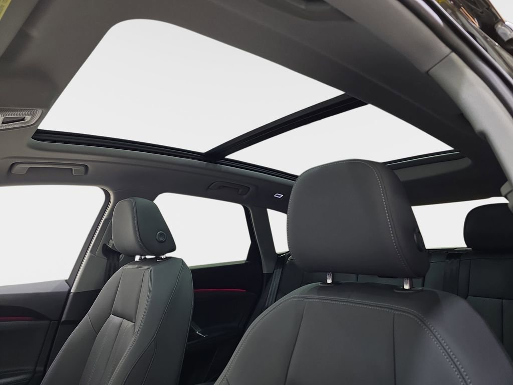 Used 2025 Audi Q5 Premium w/ Convenience Package image 33