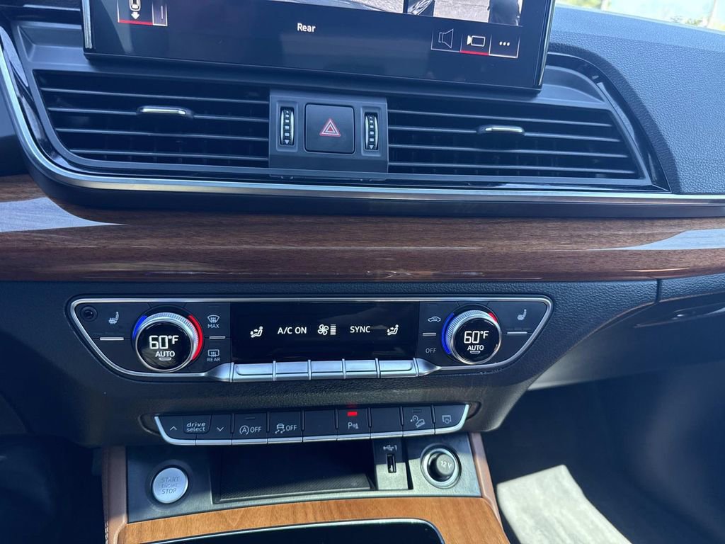 Used 2021 Audi Q5 2.0T Premium Plus AWD/4WD image 26
