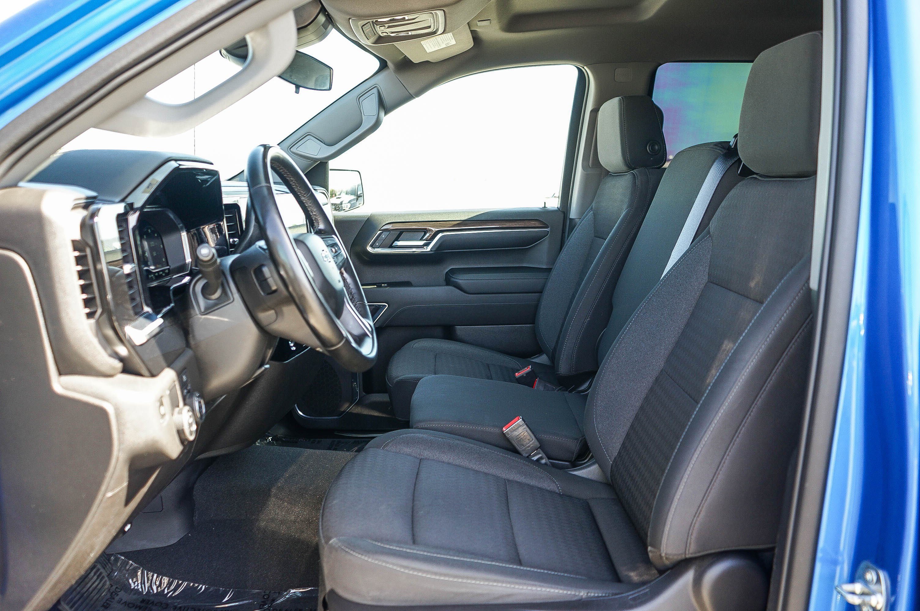 Used 2023 Chevrolet Silverado 1500 RST RWD image 18