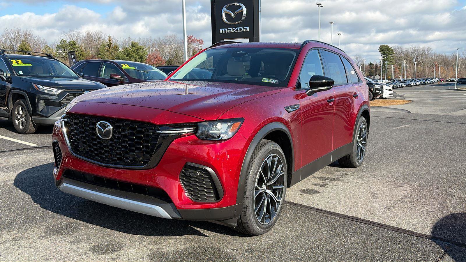 New 2025 MAZDA CX-70 Plug-In Hybrid w/ Premium Pkg image 3