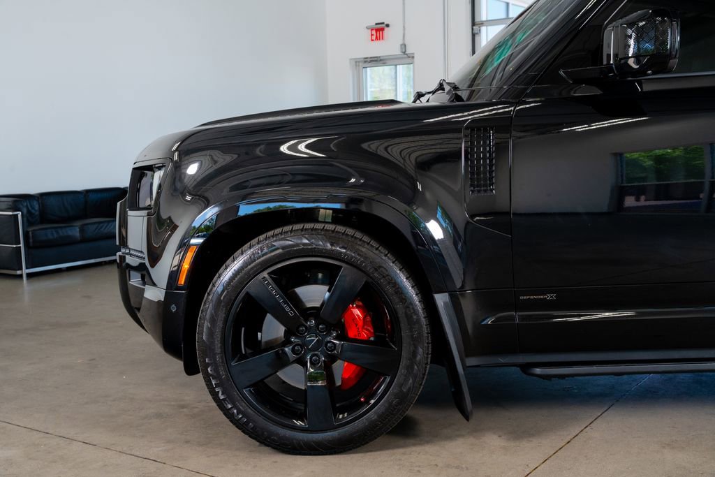 Used 2026 Land Rover Defender 130 X AWD/4WD image 14