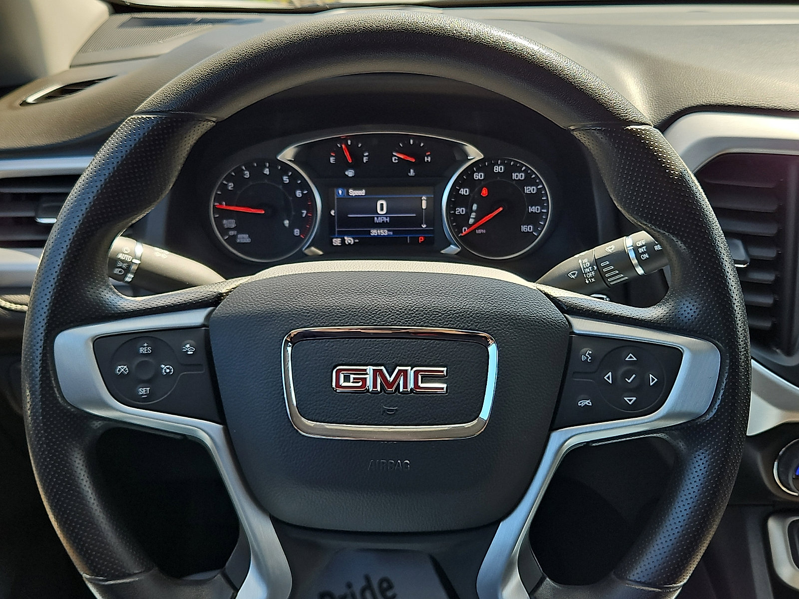 Used 2023 GMC Acadia SLE w/ Driver Convenience Package FWD image 18