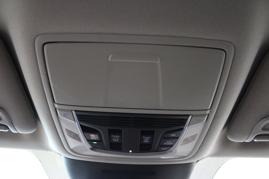 New 2026 Acura MDX SH-AWD image 34