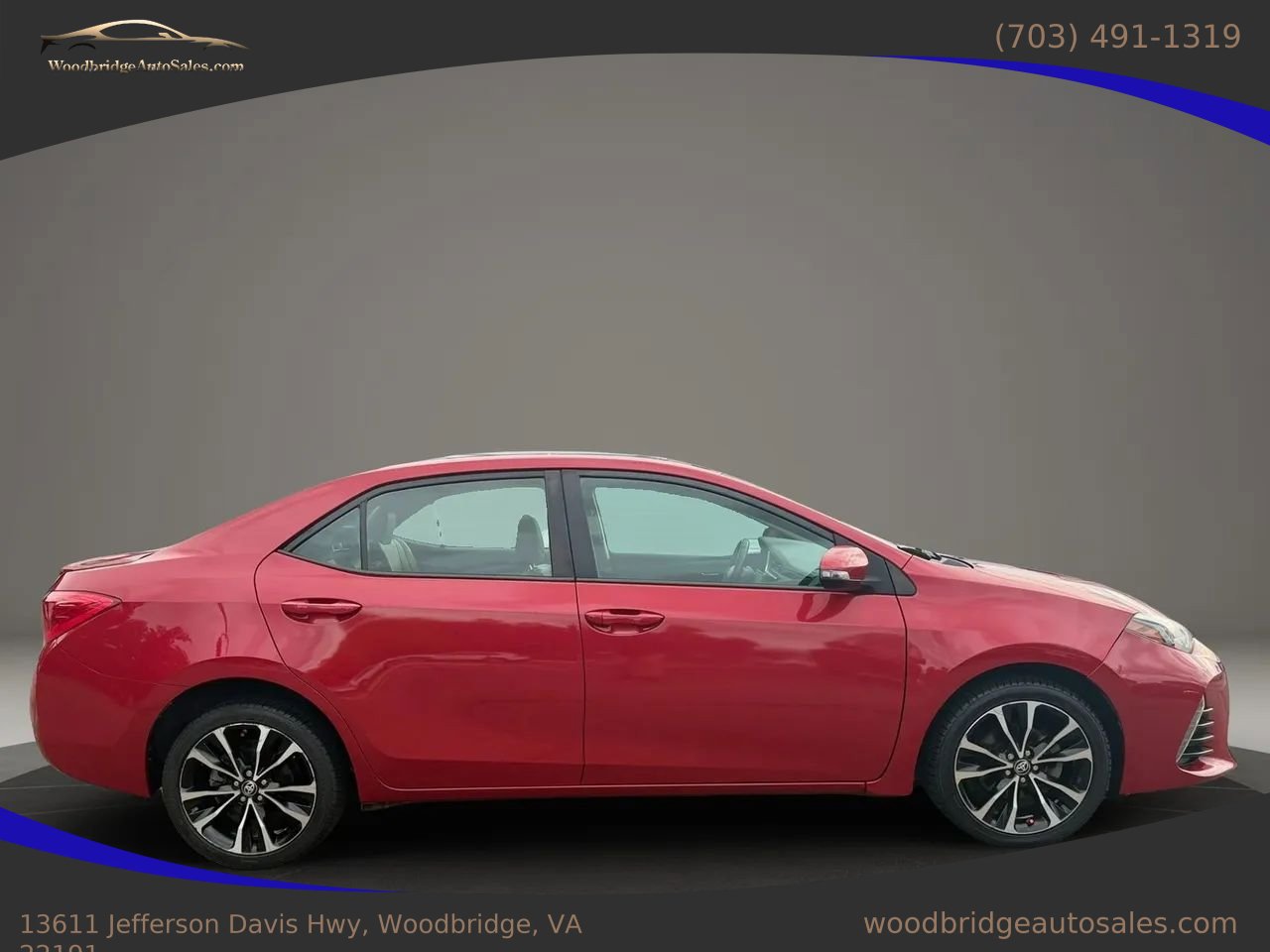 Used 2017 Toyota Corolla SE w/ SE Premium Package FWD image 2