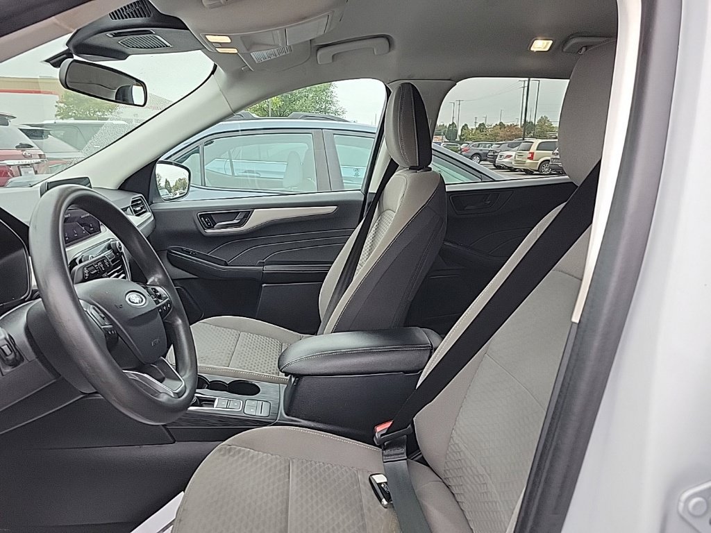 Used 2022 Ford Escape SE AWD/4WD image 6