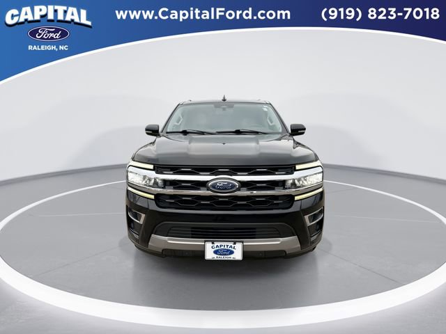 Certified 2024 Ford Expedition Limited image 3