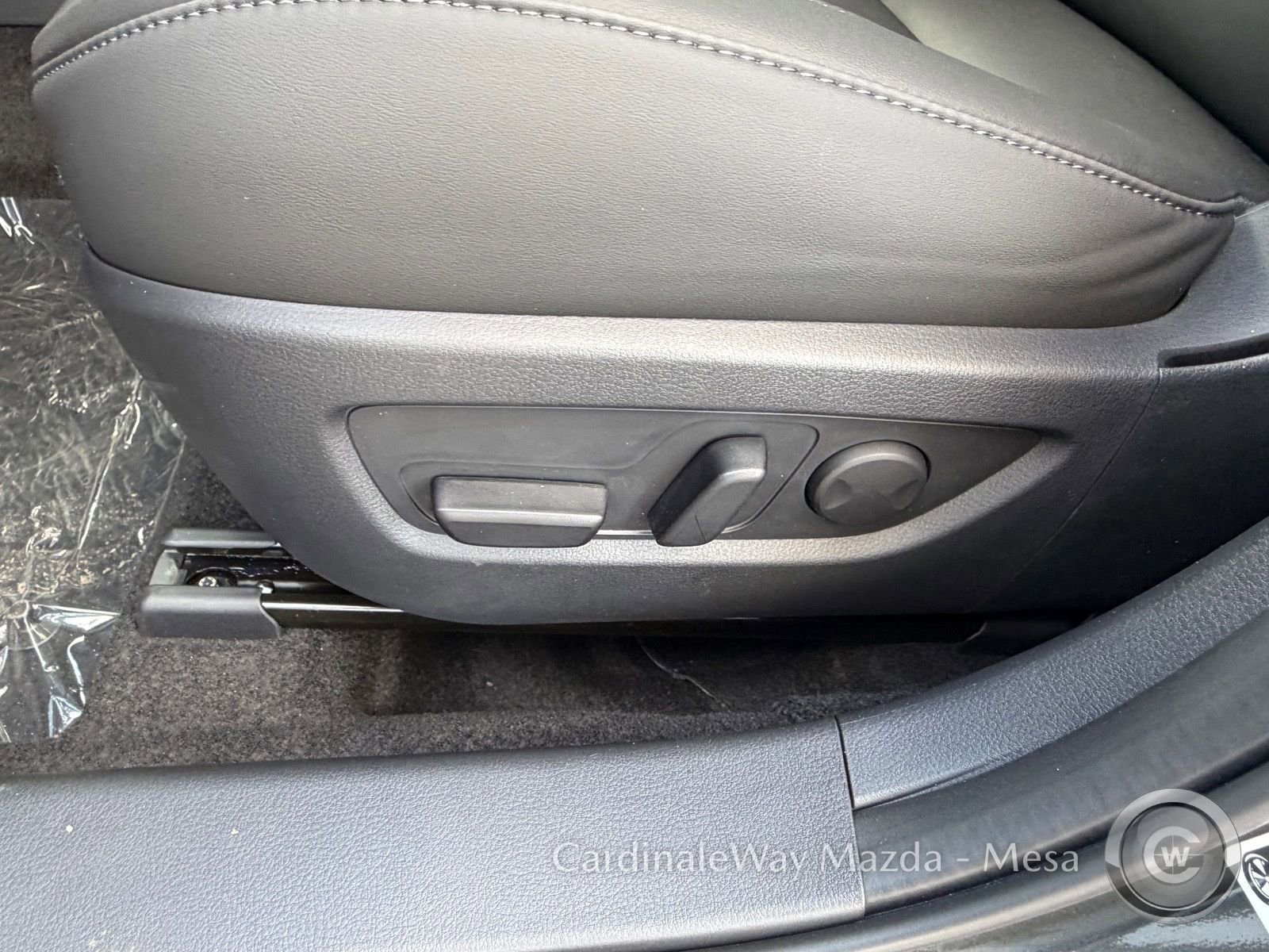 New 2026 MAZDA CX-30 AWD 2.5 S w/ Select Sport Pkg image 13