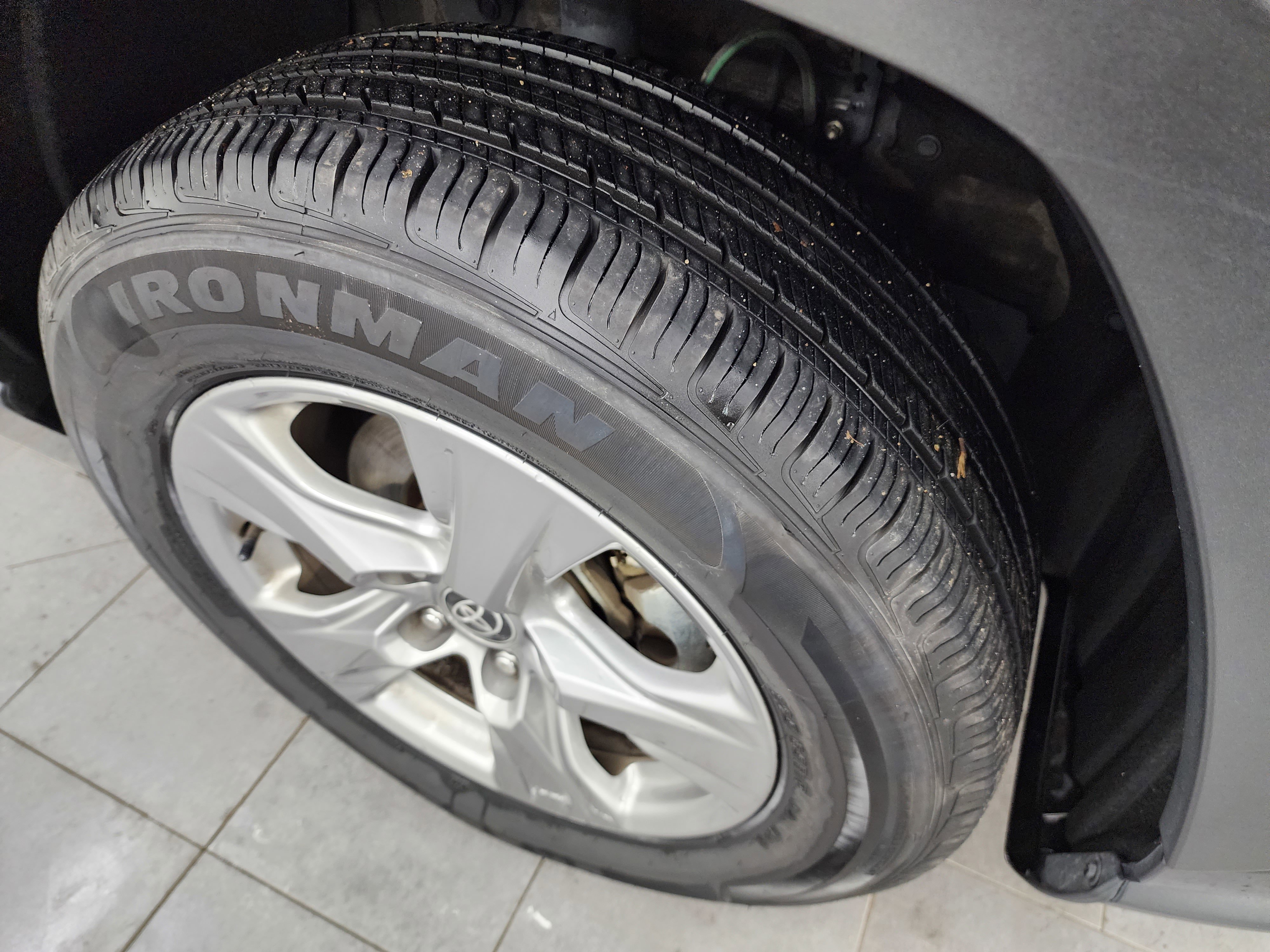 Used 2024 Toyota RAV4 XLE image 3