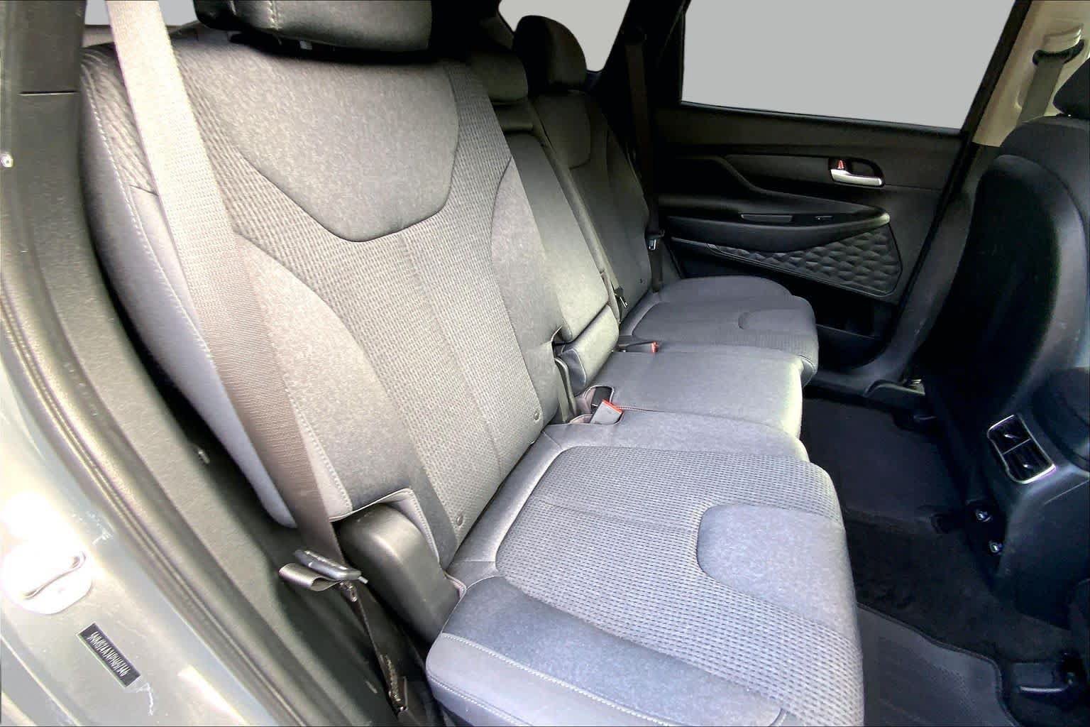 Used 2023 Hyundai Santa Fe SEL FWD image 33