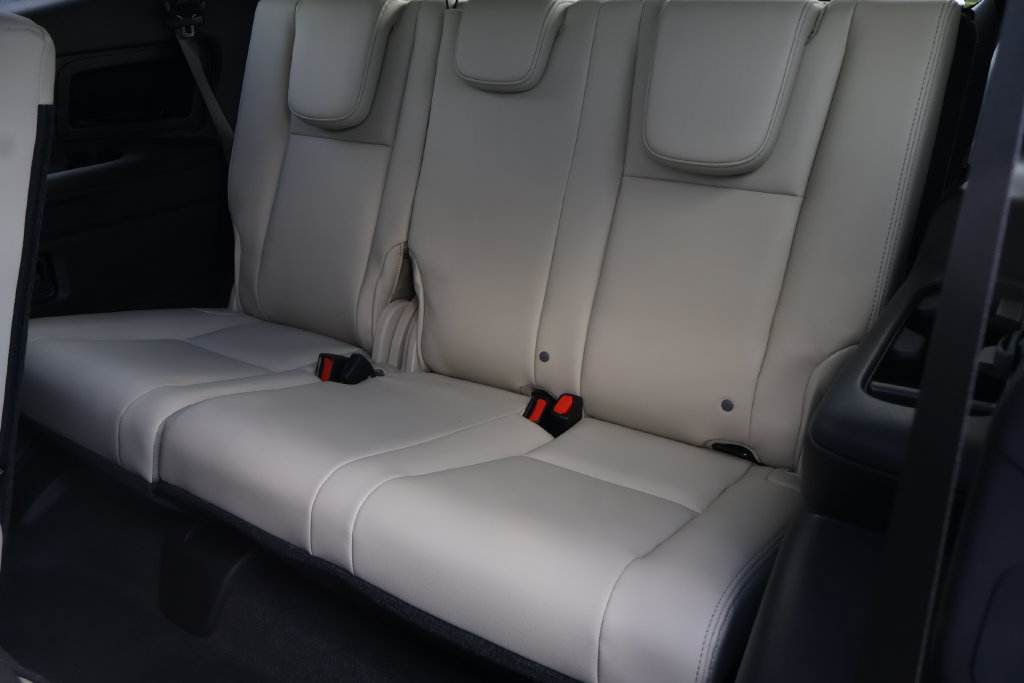 Certified 2025 Subaru Ascent Limited AWD/4WD image 20